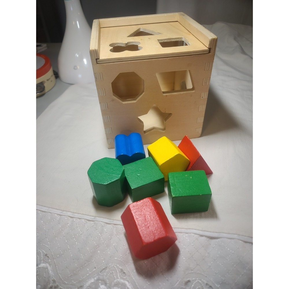 Incomplete  Melissa Doug Personalized Shape Sorting Cube With 7 Shapes Wooden